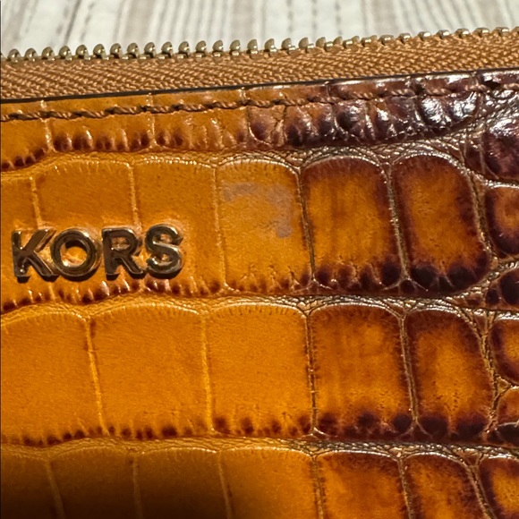 Michael Kors Brown Croc-Embossed Wallet - Picture 5 of 5